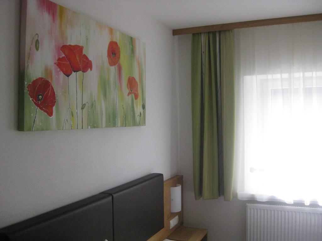 Gasthof Muhr Wirt Z'Bierbaum Hotel Gampern Room photo